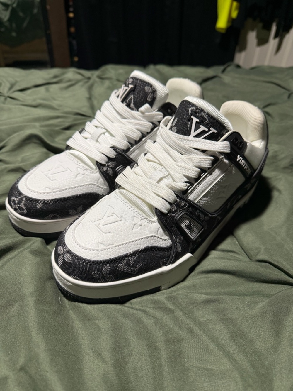 Louis Vuitton White & Black Monogram High-Top Sneaker - Picture 2 of 6